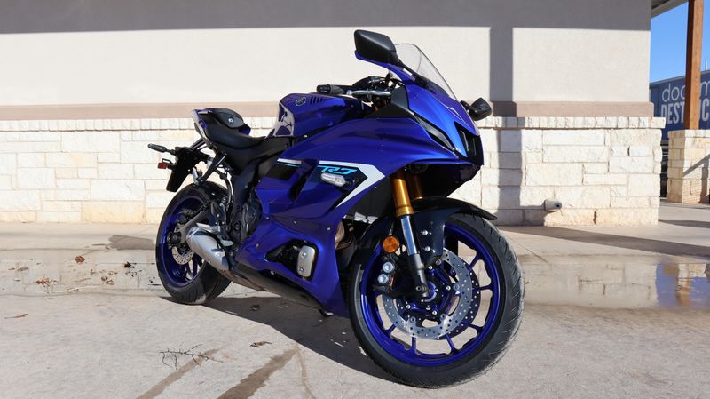 2025 Yamaha YZFR7 TEAM BLUE Image 1