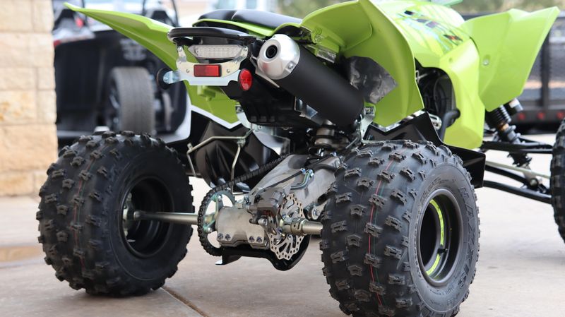 2025 Yamaha YFZ450R SE ACID GREENImage 4