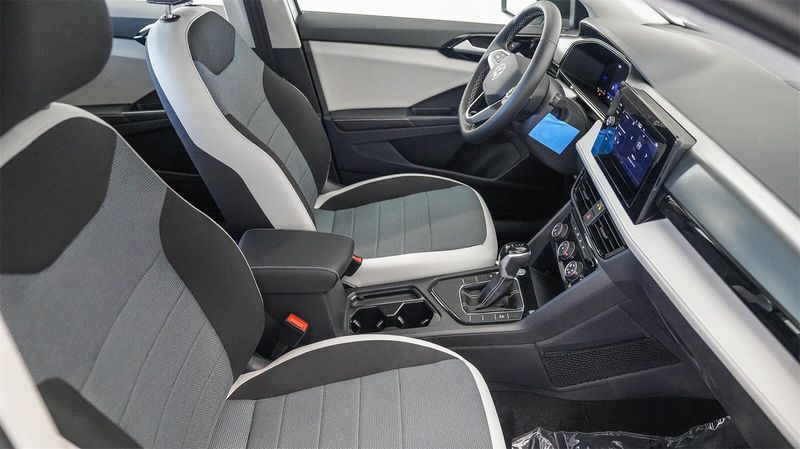 New 2025 Volkswagen Taos 1.5T SImage 17
