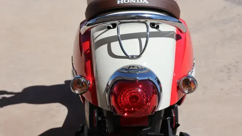 NEW 2026 HONDA METROPOLITAN Image 6