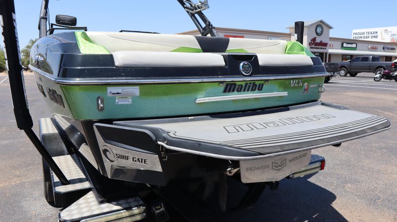 Used 2015 MALIBU 22 VLX WAKESETTER Image 8