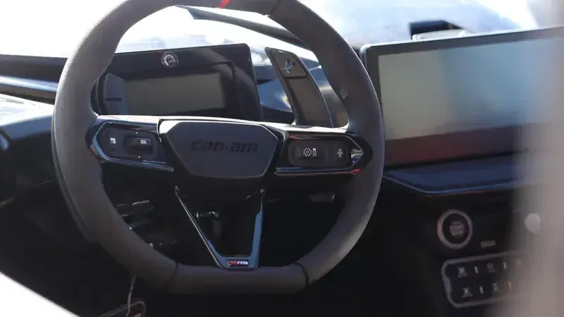 NEW 2026 CAN-AM MAVERICK R MAX X RS 999T DCT Image 12