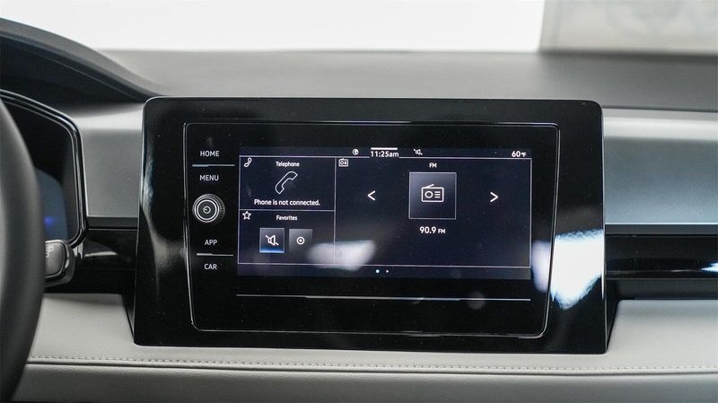 New 2025 Volkswagen Taos 1.5T SImage 15