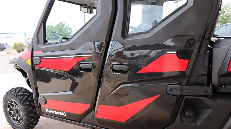 2025 Kawasaki RIDGE CREW HVAC CANDY PERSIMMON RED Image 16