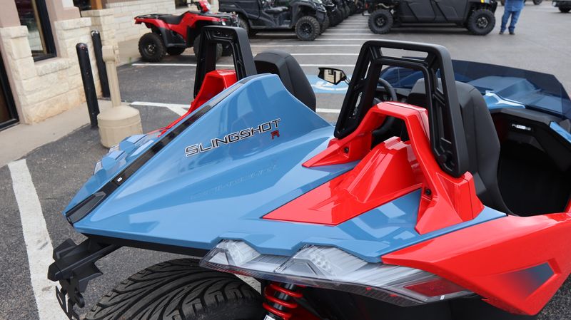 2025 Polaris SLINGSHOT R AUTODRIVE ROYAL RED CRYSTAL Image 19
