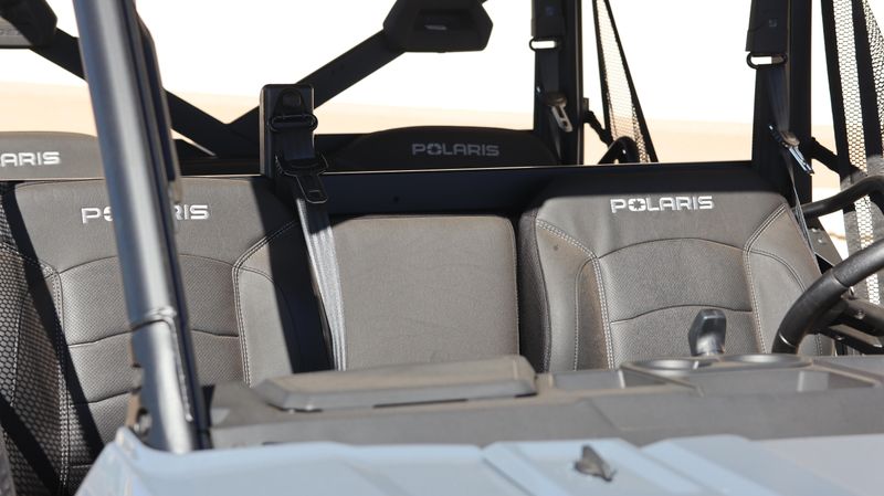 2025 Polaris RANGER CREW XP 1000 PREMIUM STEALTH GRAY Image 8
