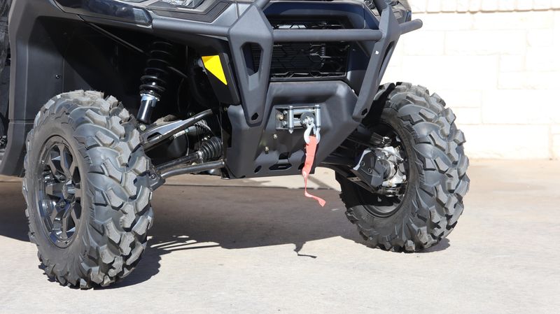 2025 Can-Am DEFENDER PRO XT HD10 STEALTH BLACKImage 6