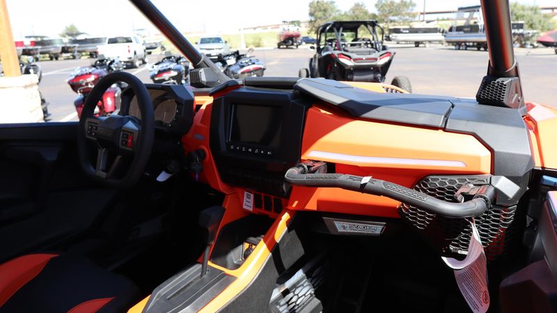 New 2025 Polaris RZR PRO S 4 ULTIMATE ORANGE RUST AND ZENITH BLUE Image 27