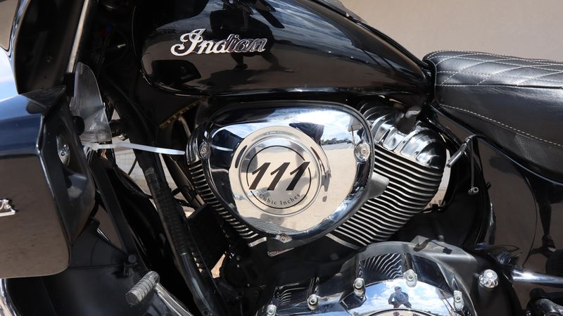2015 Indian Motorcycle ROADMASTER THUNDER BLACK CAL Base Image 18