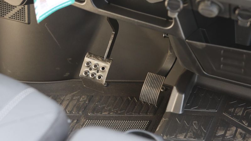 NEW 2026 POLARIS RANGER XP 1000 PREMIUM Image 9