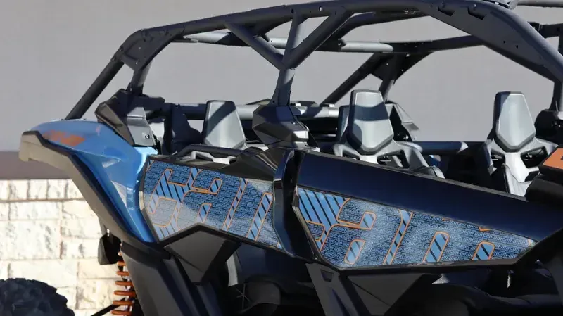 New 2025 Can-Am MAVERICK X3 MAX DS TURBO SCANDI BLUE AND ORANGE CRUSH Image 3