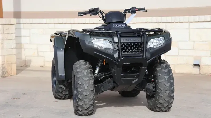 2025 Honda RANCHER 4X4 AT EPS BLACK FOREST GREEN Image 2