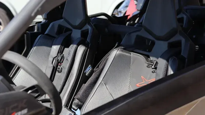 2025 Can-Am MAVERICK X3 MAX X RS TURBO RR WITH SMARTSHOX TRIPLE BLACK Image 8