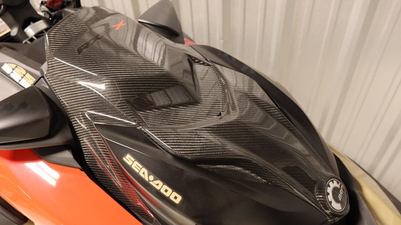 2025 SEADOO RXPX 325 WITH SOUND SYSTEM METALLIC TAN AND LAVA RED Image 8