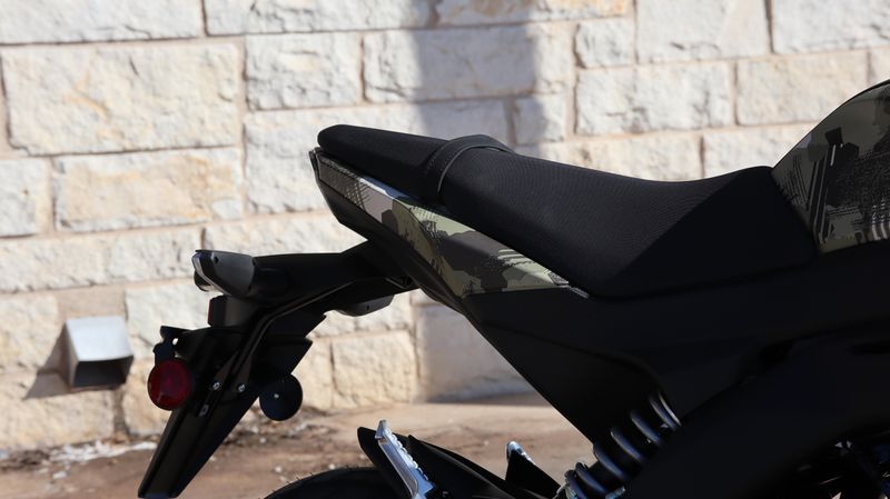 2025 Kawasaki Z125 PRO CYPHER CAMO TAN Image 15