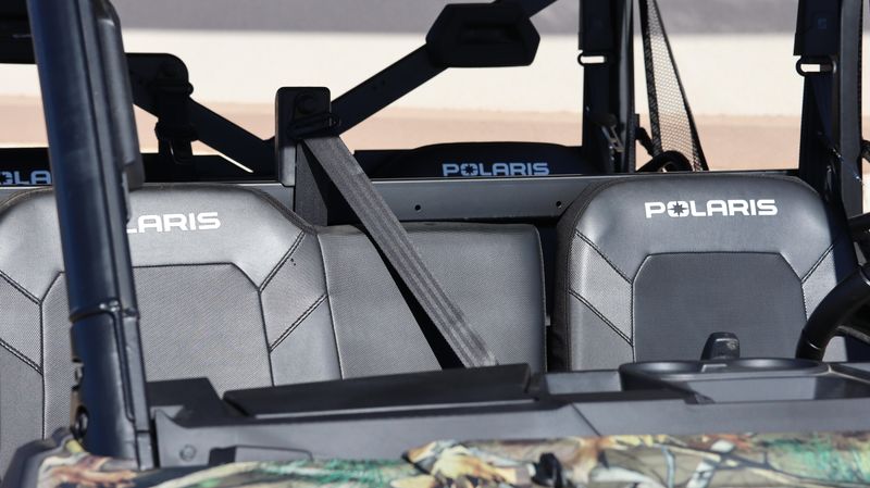 2025 Polaris RANGER CREW 1000 PREMIUM  PURSUIT CAMOImage 9