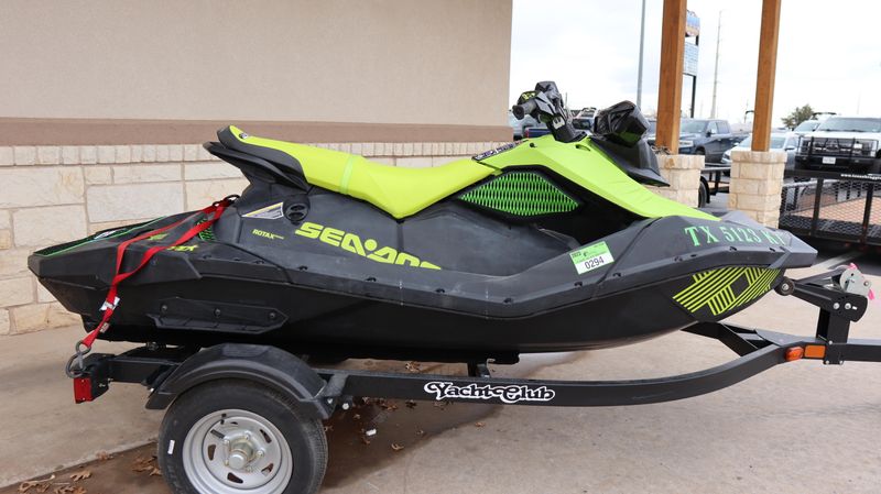 2023 SEADOO PWC SPARK TRIXX 90 AUD GN 3UP IBR 23  in a BLACK exterior color. Family PowerSports (877) 886-1997 familypowersports.com 