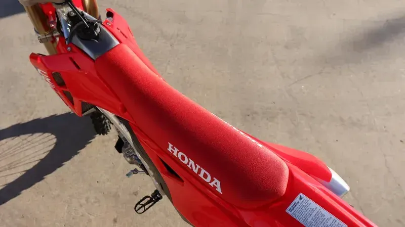 NEW 2026 HONDA CRF250R Image 9