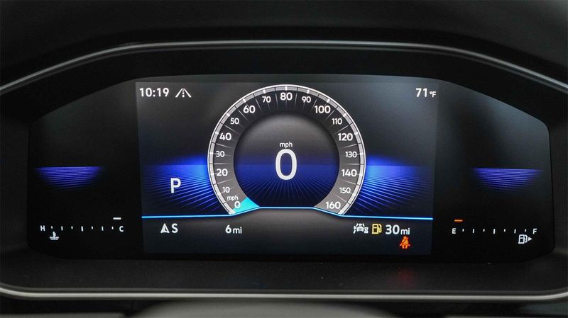 New 2025 Volkswagen Jetta 1.5T SportImage 23