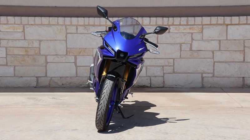 2025 Yamaha YZFR3 ABS TEAM BLUE Image 8