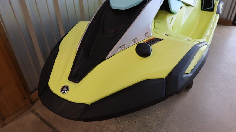 2025 Yamaha JETBLASTER PRO 3UP LUNAR YELLOW AND MINT Image 12