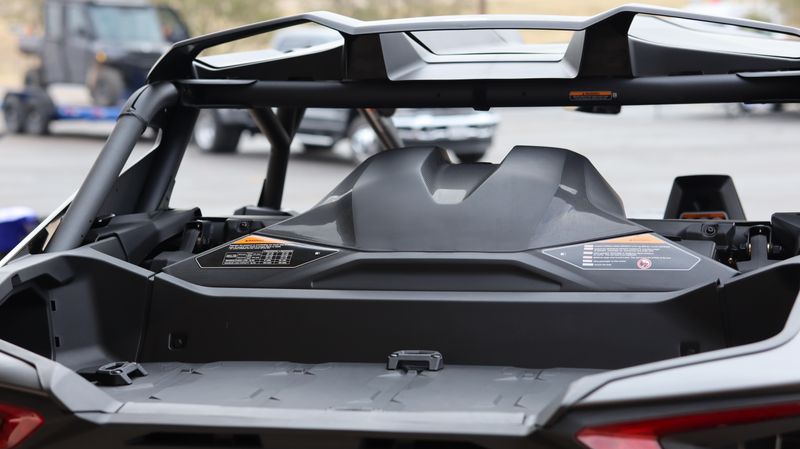 NEW 2026 CAN-AM MAVERICK R MAX X RS 999T DCT Image 15