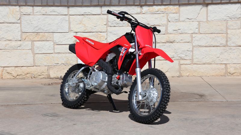 2025 Honda CRF 110FImage 1