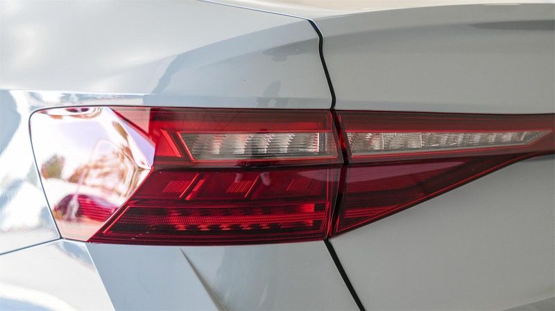 New 2025 Volkswagen Jetta 1.5T SEImage 8