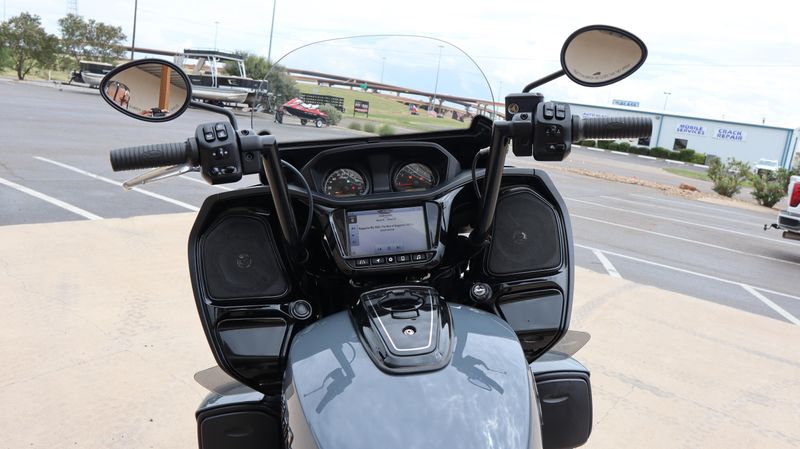Used 2023 Indian Motorcycle PURSUIT DARK HORSE PREMIUM Image 16