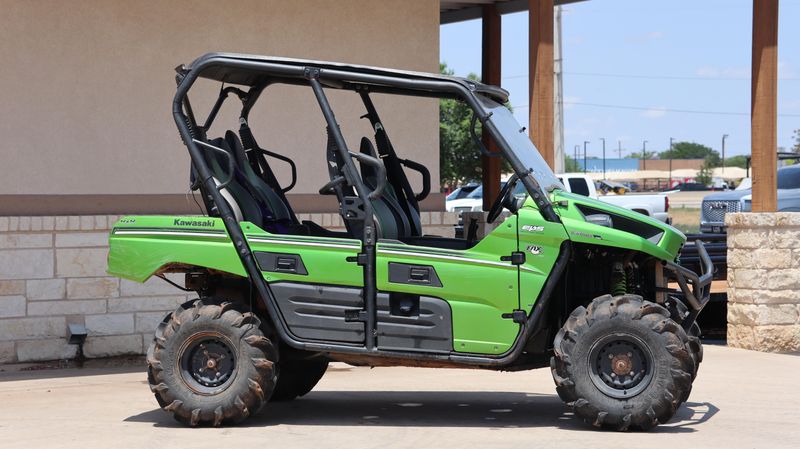 2014 Kawasaki TERYX4 LE Image 2