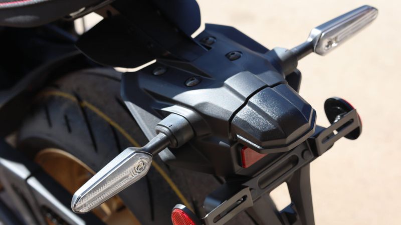 NEW 2026 YAMAHA XSR900 Image 10