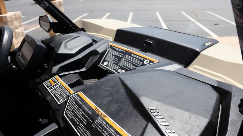 2024 Can-Am SSV COM MAX XTP 64 1000R TN 24 XT 1000R Image 6