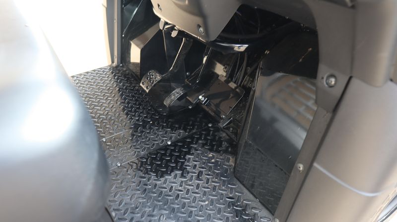 NEW 2026 KAWASAKI MULE SX Image 2