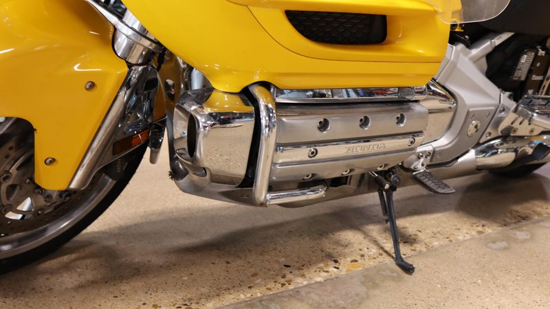 2010 Honda GOLD WING Image 15