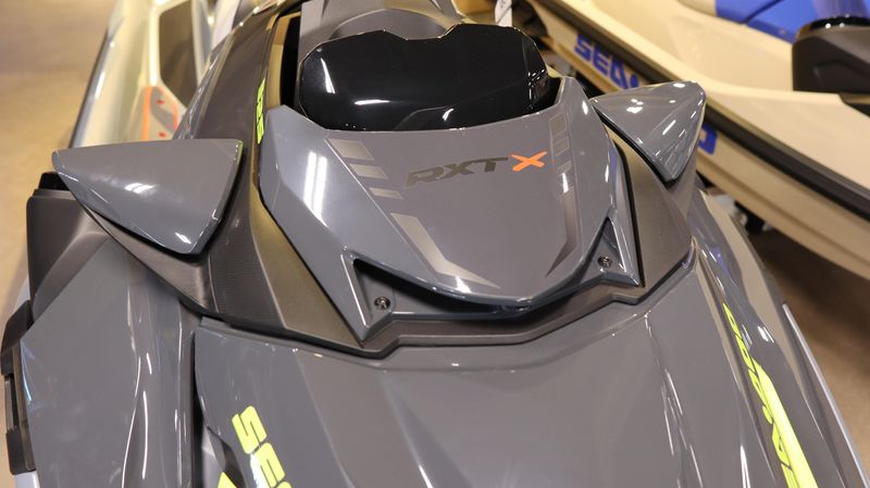 NEW 2026 SEADOO RXTX 325 WITH SOUND SYSTEM Image 11