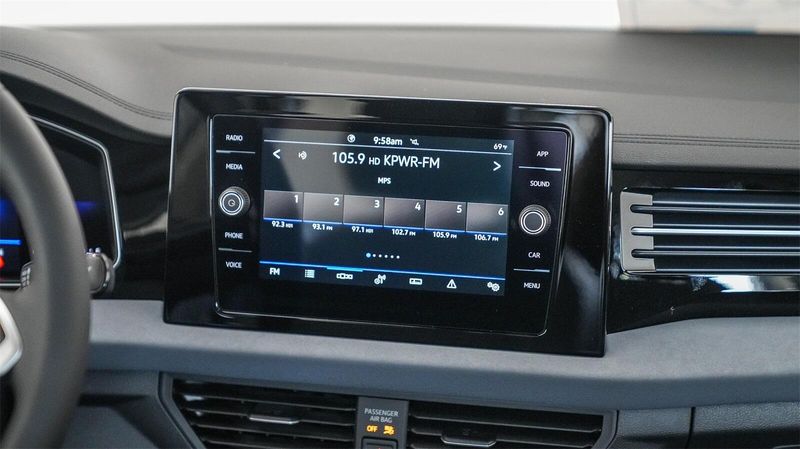 New 2025 Volkswagen Jetta 1.5T SEImage 15