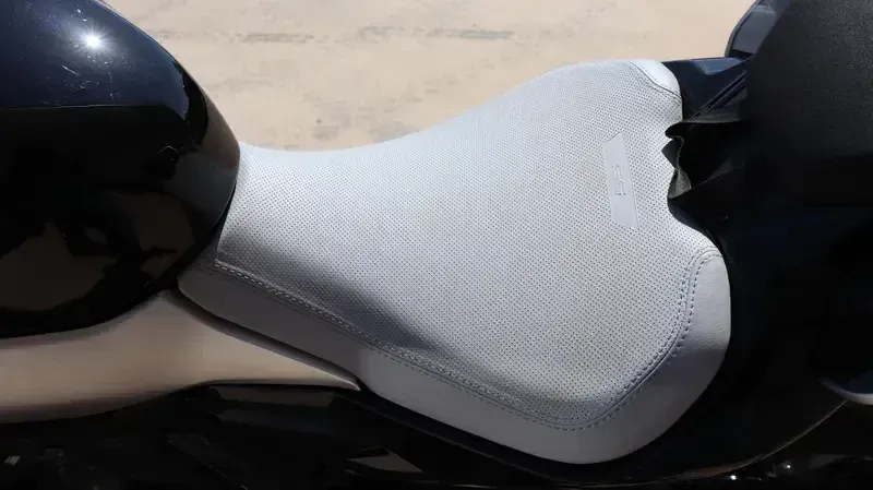 2025 CFMOTO 675 SS NEBULA BLACK Image 6