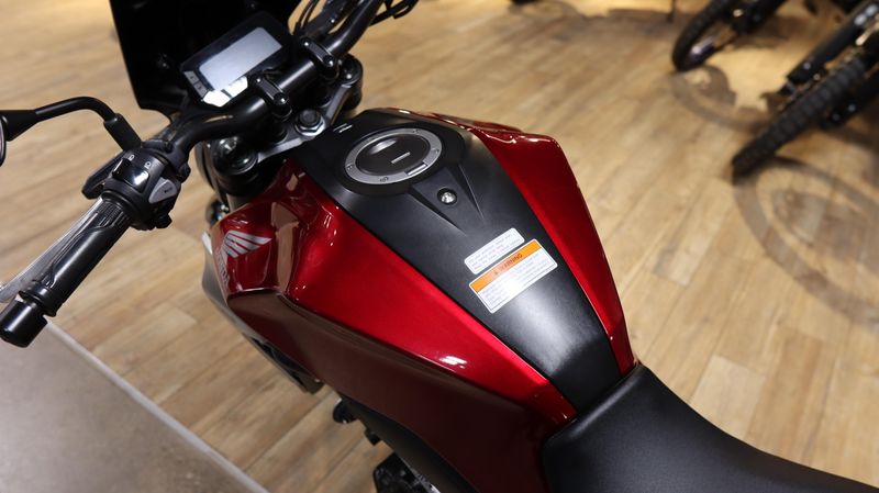 2019 Honda CB300R ABS Image 11