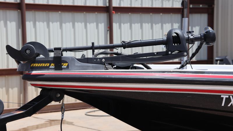 2005 SKEETER ZX225 Image 8