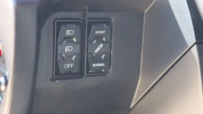 NEW 2025 HONDA TALON 1000X4 FOX LIVE VALVE Image 11