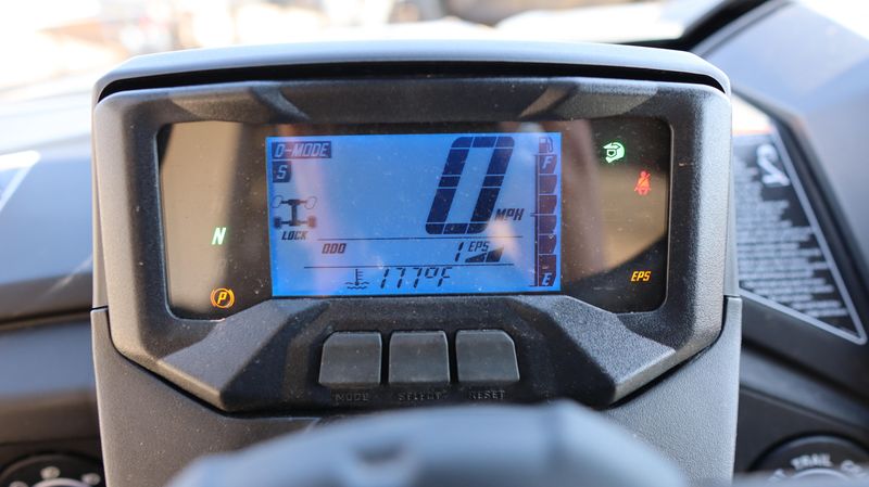 2025 Yamaha WOLVERINE RMAX4 1000 XTR MATTE GREY AND METALLIC BLACK Image 25