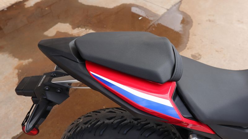 NEW 2025 HONDA CBR500R Image 19