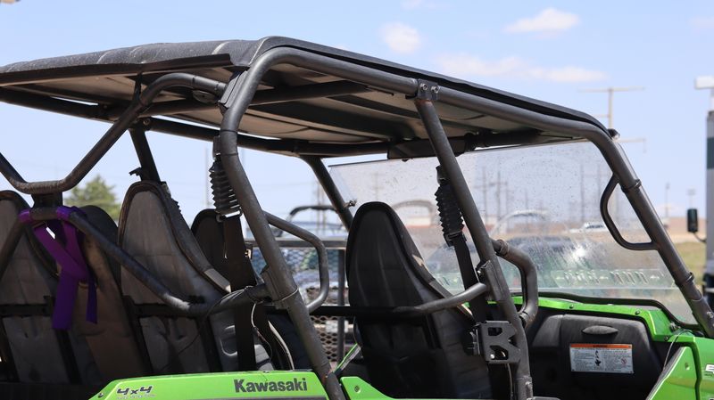 2014 Kawasaki TERYX4 LE Image 9