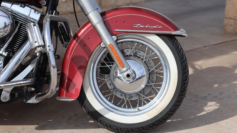 2009 HARLEY Softail Deluxe Image 3