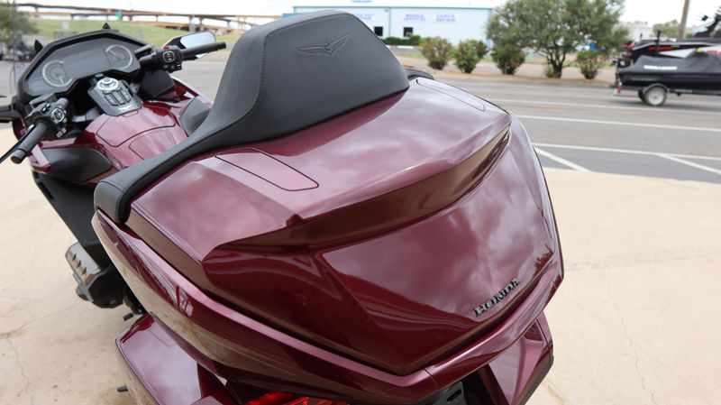 New 2025 Honda GOLD WING TOUR 50TH ANNIVERSARY Image 8