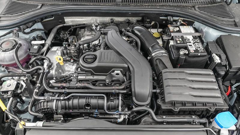 New 2025 Volkswagen Jetta 1.5T SEImage 12