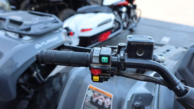 Used 2023 Can-Am ATV OUTL MAX DPS 850 Image 12