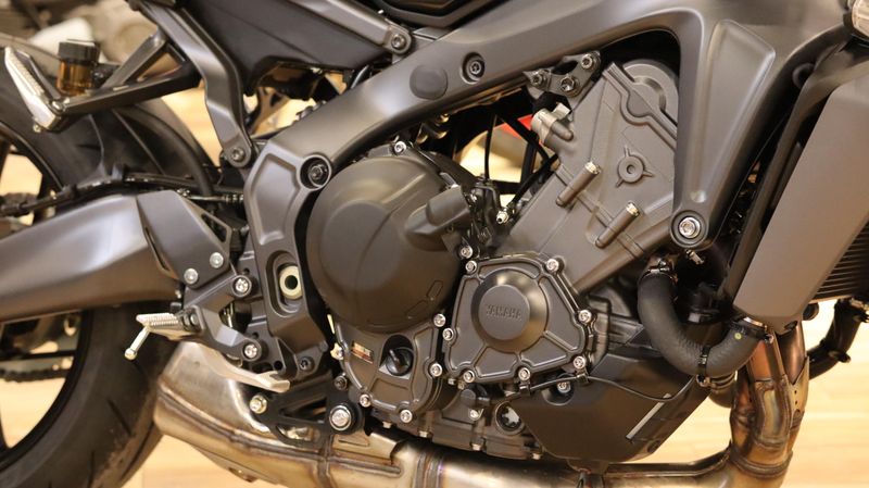 2024 Yamaha MT09 MATTE RAVEN BLACKImage 2