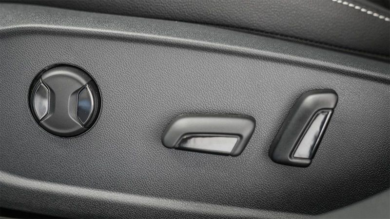New 2025 Volkswagen Jetta 1.5T SEImage 22