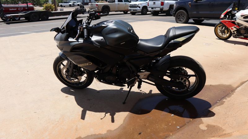 2024 Kawasaki Ninja 650 ABS KRT Edition Image 6